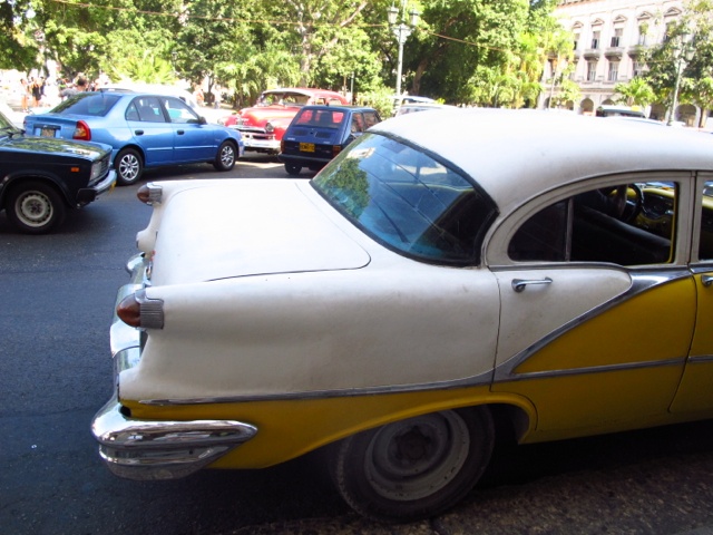 cars-in-cuba-3