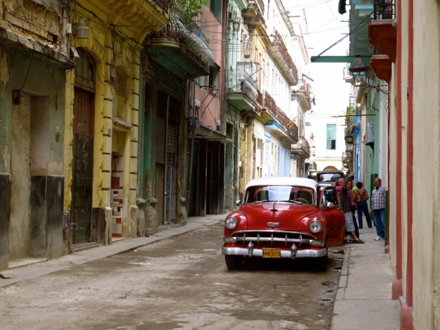 cars-in-cuba-8