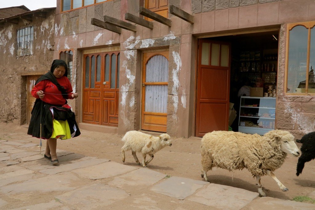 People of Lake Titicaca 3