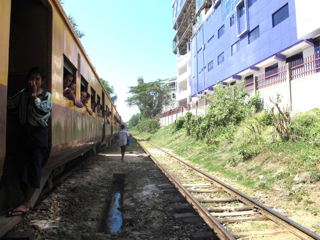 Yangon Circle Train 11