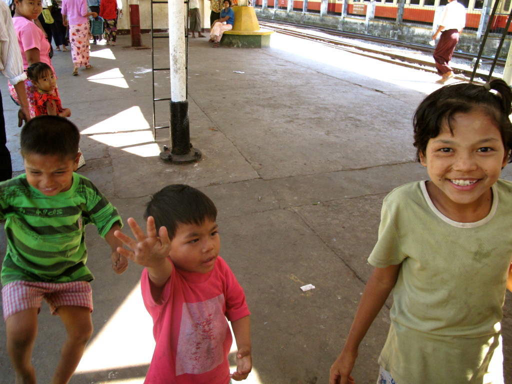 Yangon Circle Train 14