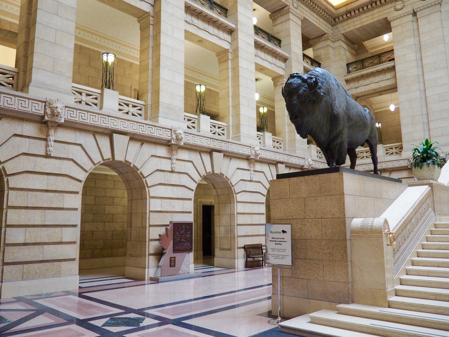 hermetic code tour manitoba legislative building