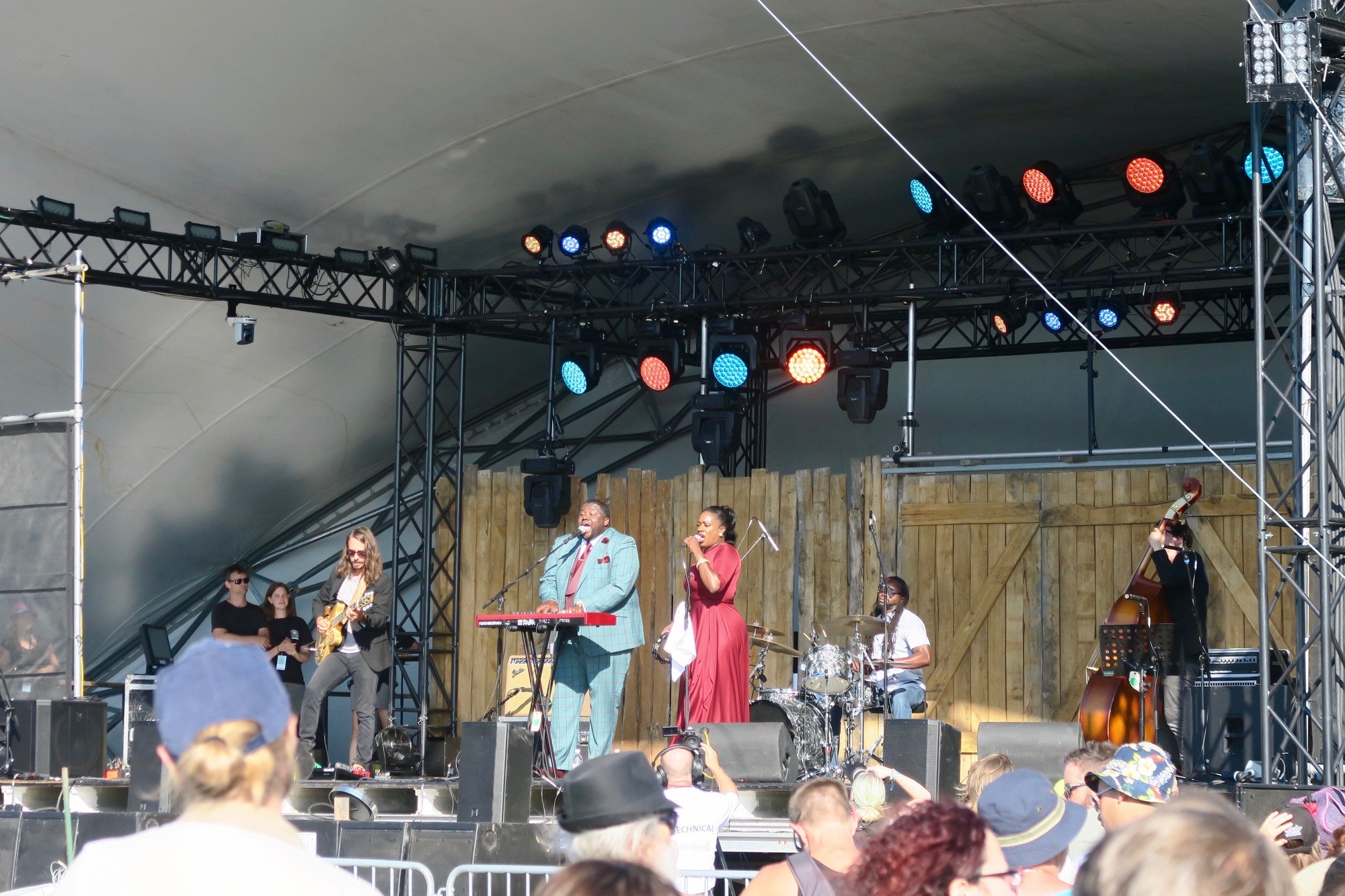 winnipeg folkfest