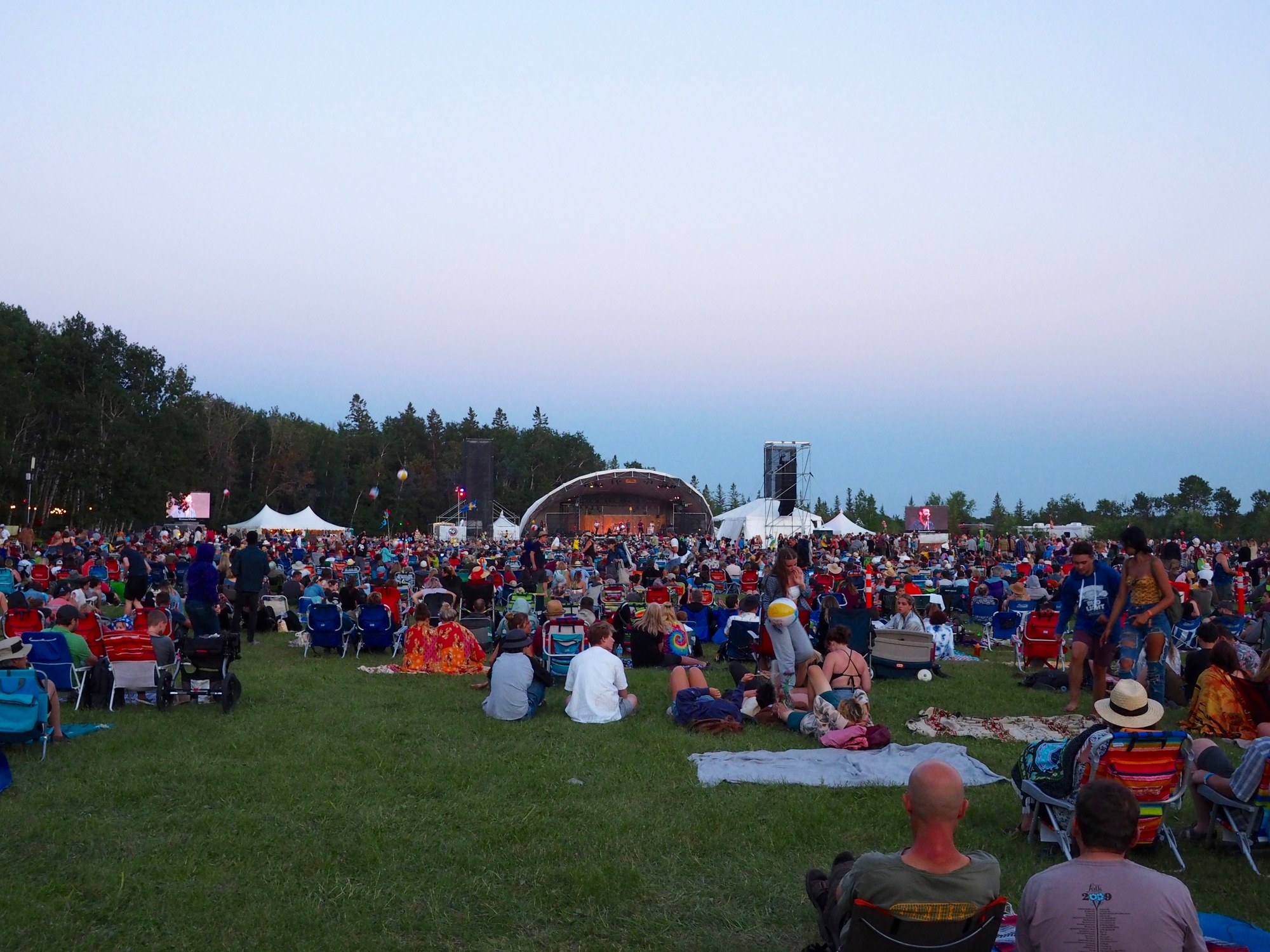 winnipeg folkfest